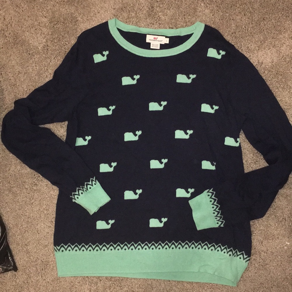 Vineyard vines sweater